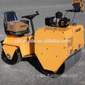 Buen rendimiento de compactación Mini rodillo de camino vibratorio FYL-855